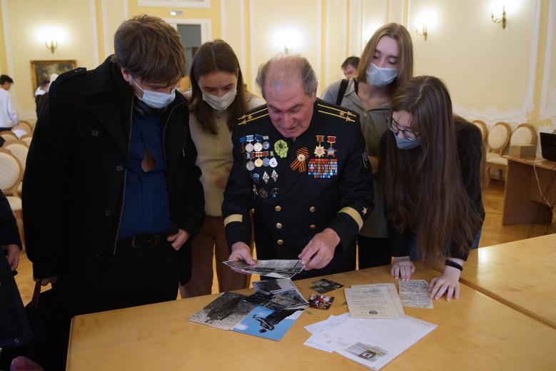 В РГПУ им. А. И. Герцена прошёл урок живой истории «Есть такая профессия – Родину защищать!»