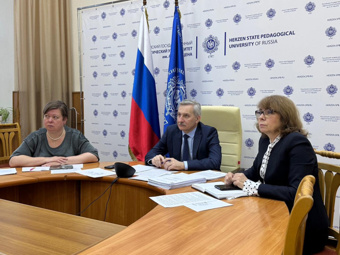 Выпускники психолого-педагогических классов получат дополнительные возможности