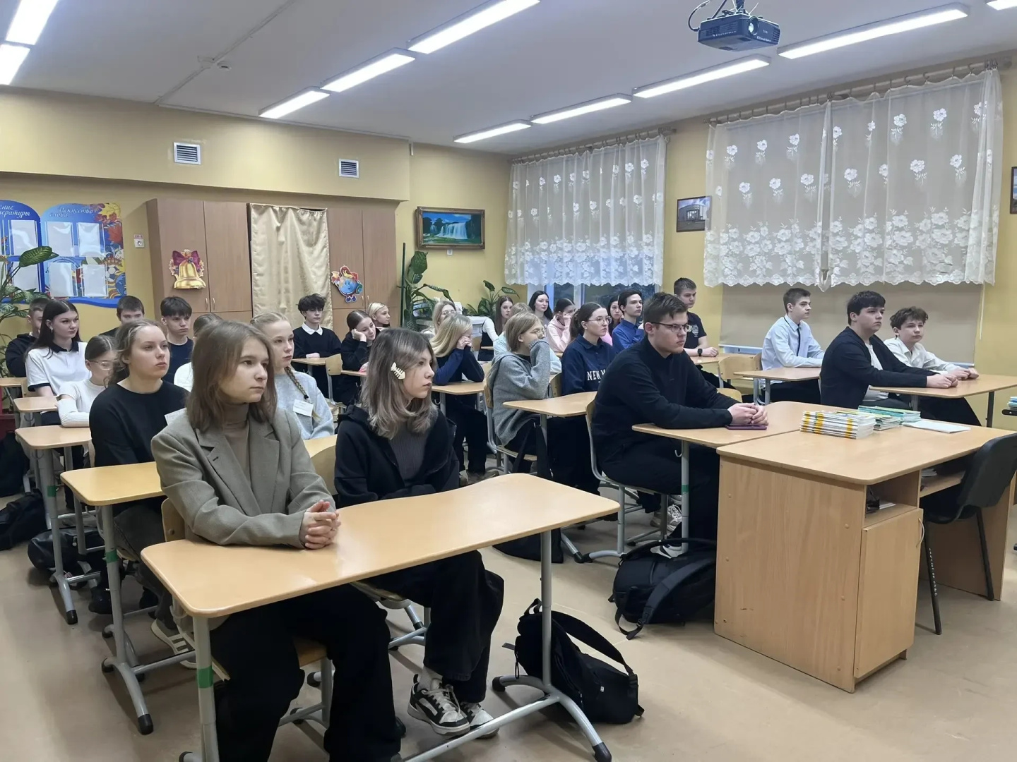 Для школьников Выборга провели виртуальную экскурсию по факультету биологии