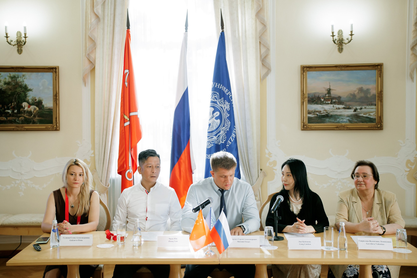 «Учу великому»: школа для иностранных педагогов