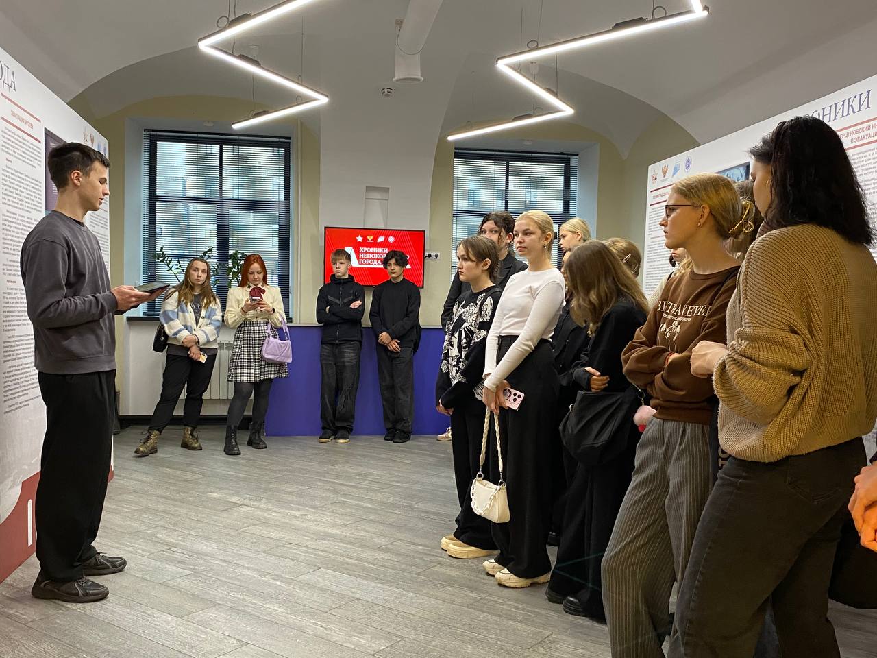 Школа №539 и диалог с историей на выставке в Герценовском университете