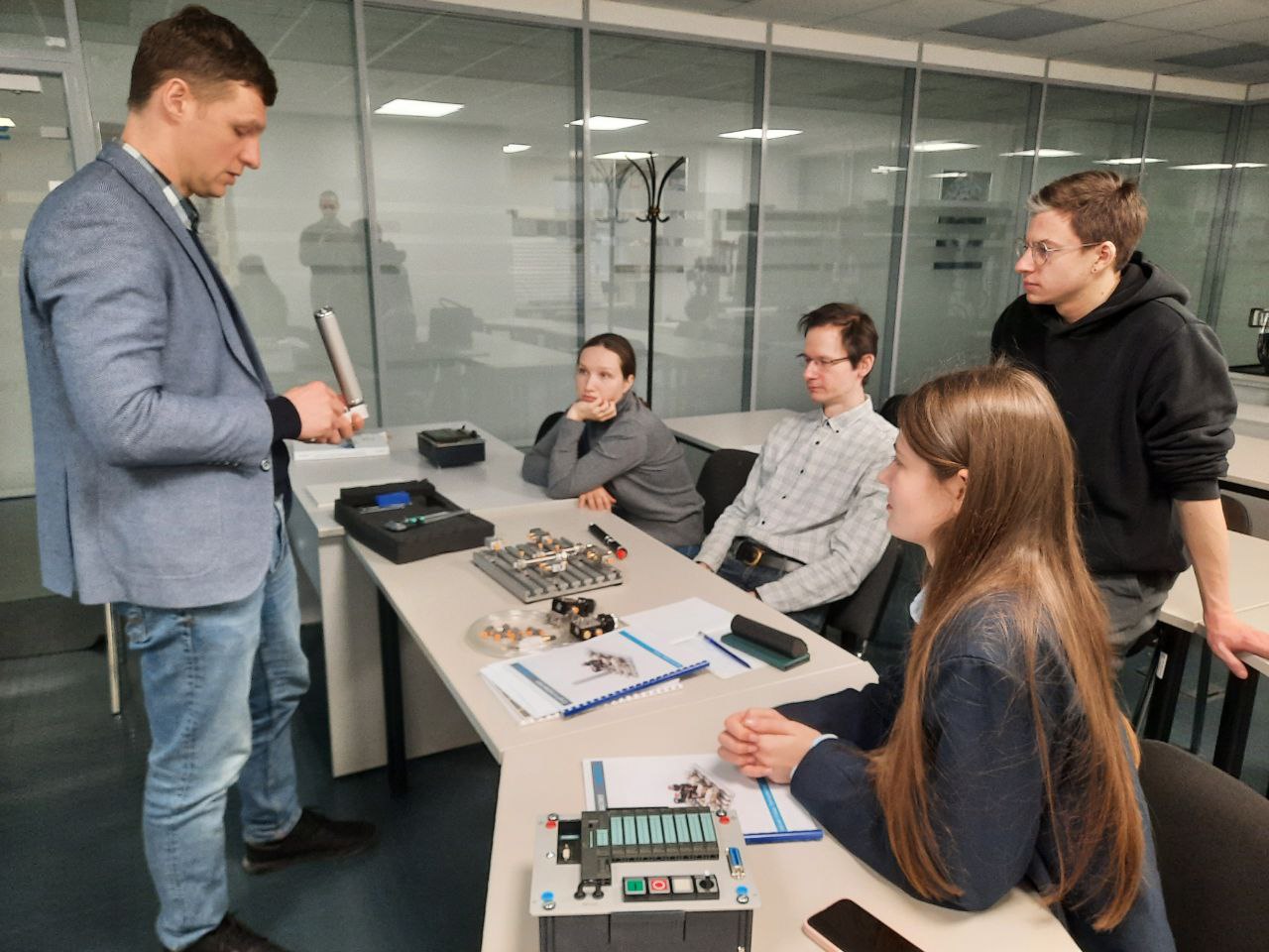 Встреча сотрудников кафедры технологического образования ИИТТО с представителями компании SMARTA