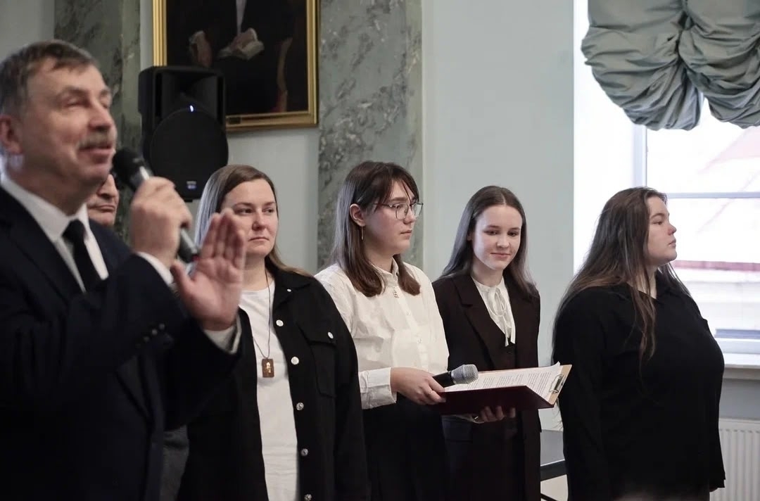 Студенты института дефектологического образования и реабилитации приняли участие в организации II Всероссийского реабилитационного командного конкурса "Молодёжная викторина"