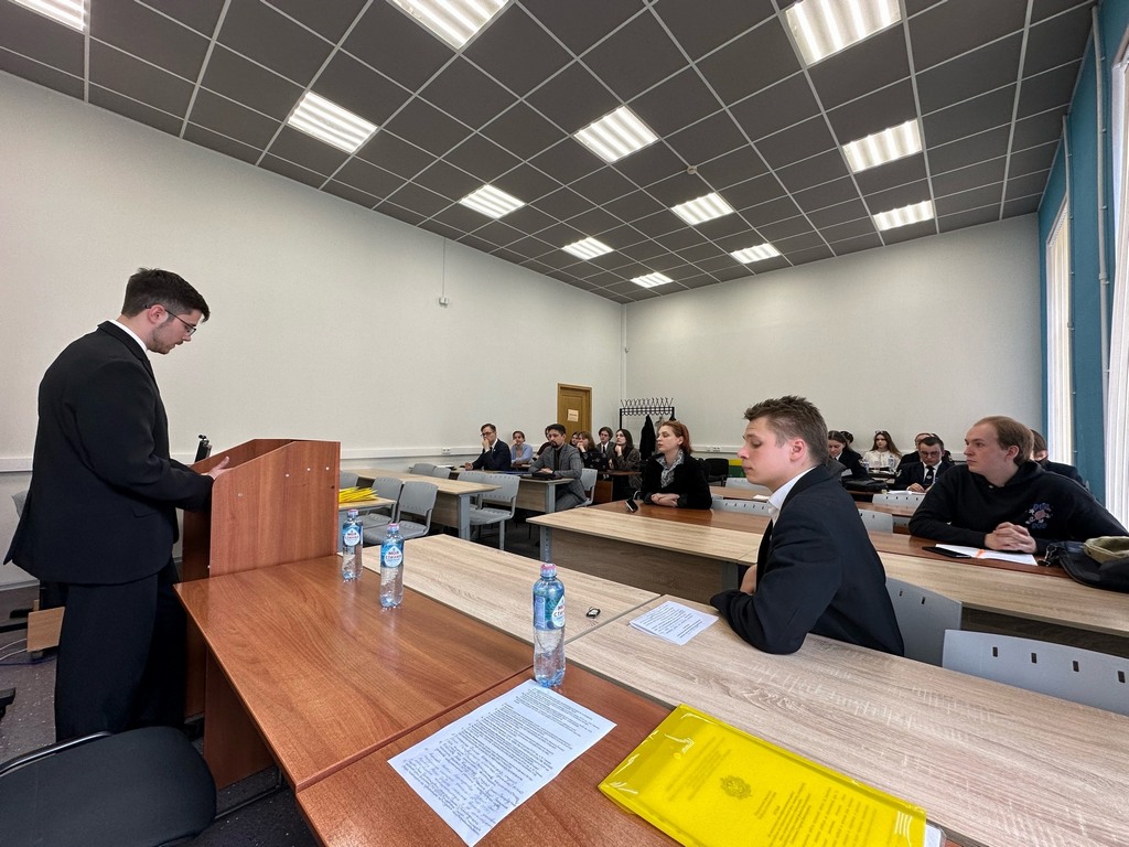 Nm_6Ip4XBVg - 1K JPEG.jpg