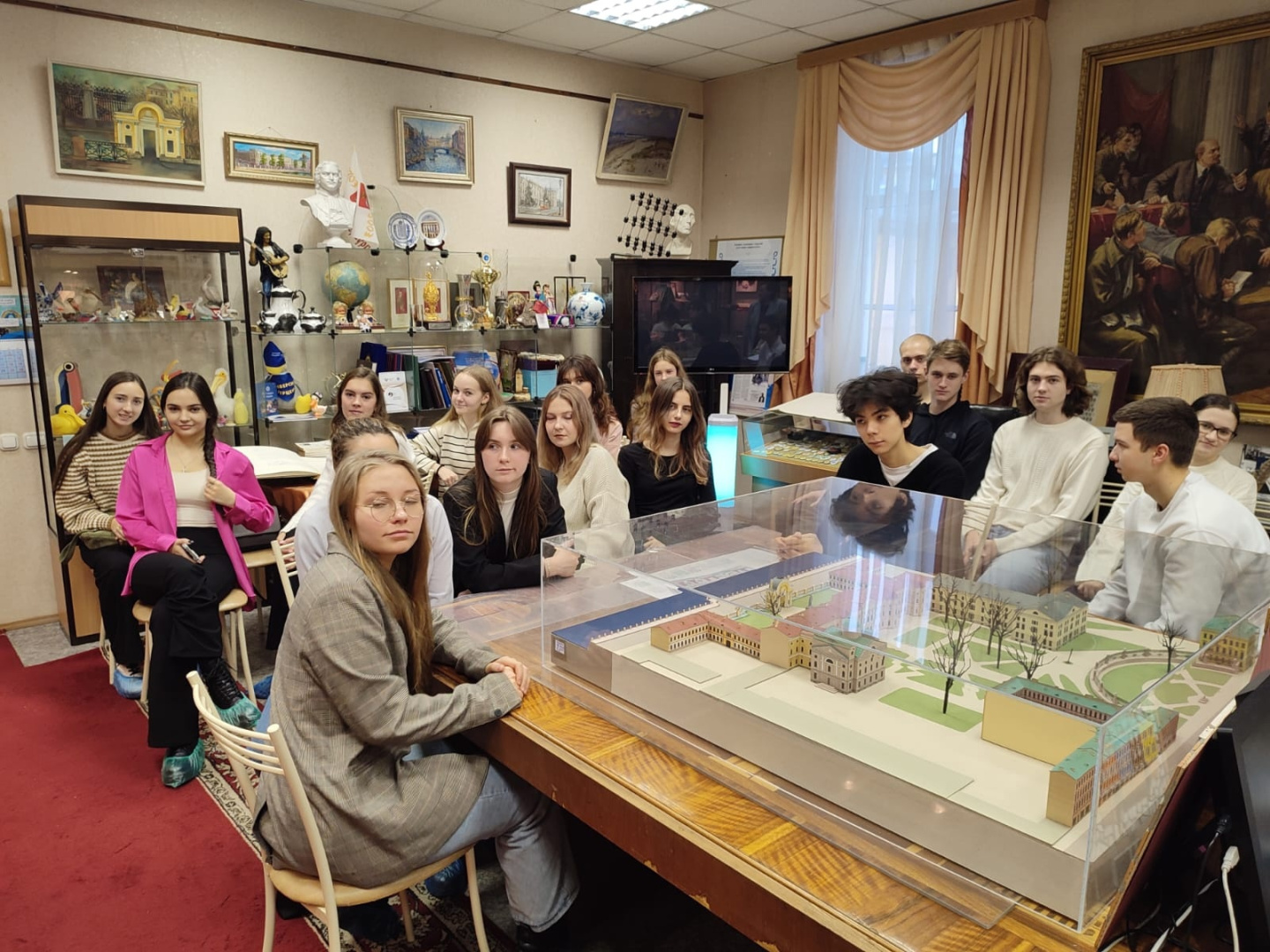 Студенты 1 курса направления «Педагогическое образование» посетили Музей истории РГПУ им. А.И. Герцена