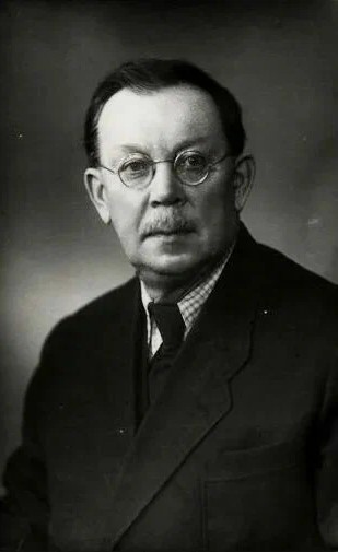 Томашевский портрет.jpg