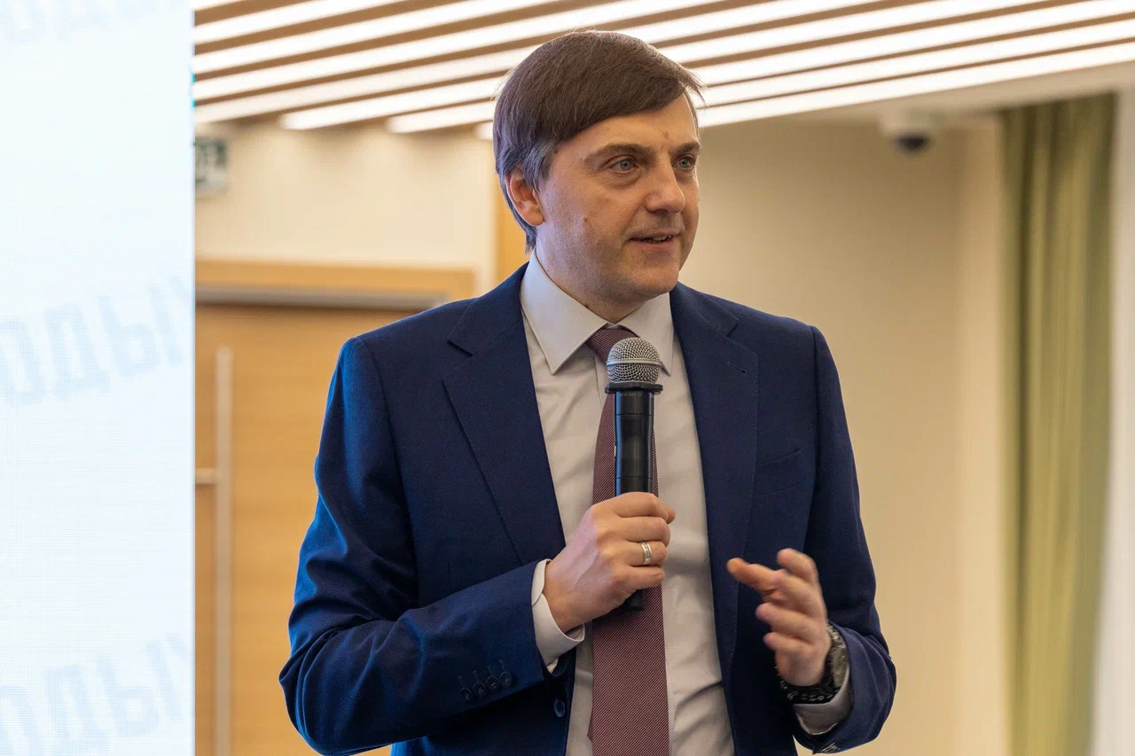 Герценовский университет принял участие во Всероссийском форуме вожатых «Сердца молодых»