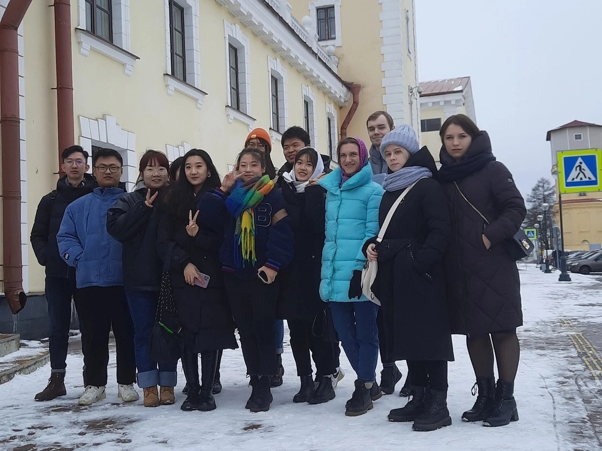 Встреча студентов института РКИ с членами китайского клуба Волховского филиала РГПУ им. А.И. Герцена