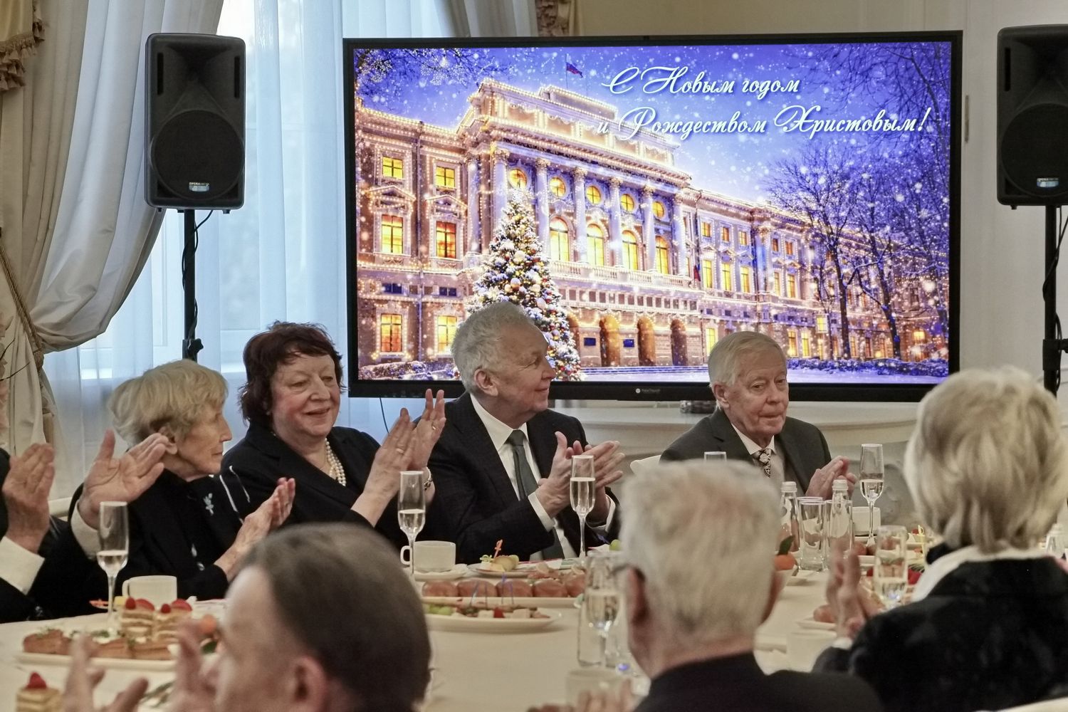 В РГПУ им. А. И. Герцена состоялась традиционная встреча ректора Сергея Тарасова с почетными профессорами