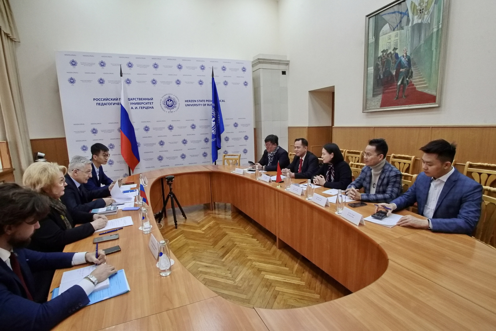 РГПУ им. А. И. Герцена будет готовить новое поколение лидеров для Хошиминского педагогического университета