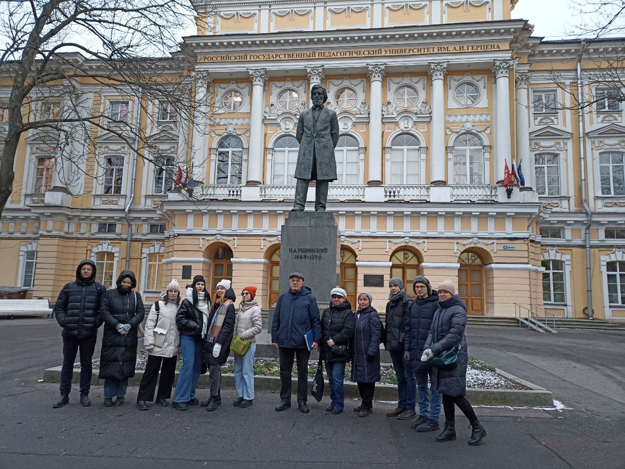 Кафедра немецкой филологии Института иностранных языков совместно с кафедрой театрального искусства Института музыки, театра и хореографии принимала у себя в гостях делегацию преподавателей и студентов Тверского государственного университета
