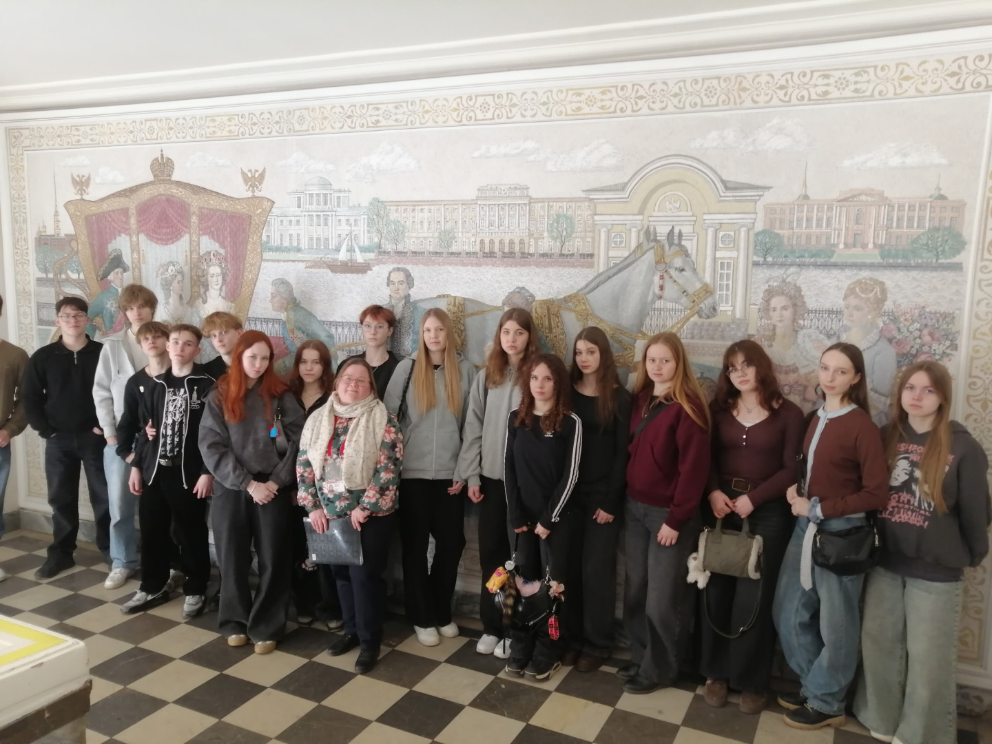 1.04.26. школьники Северодвинск турфирма.jpg