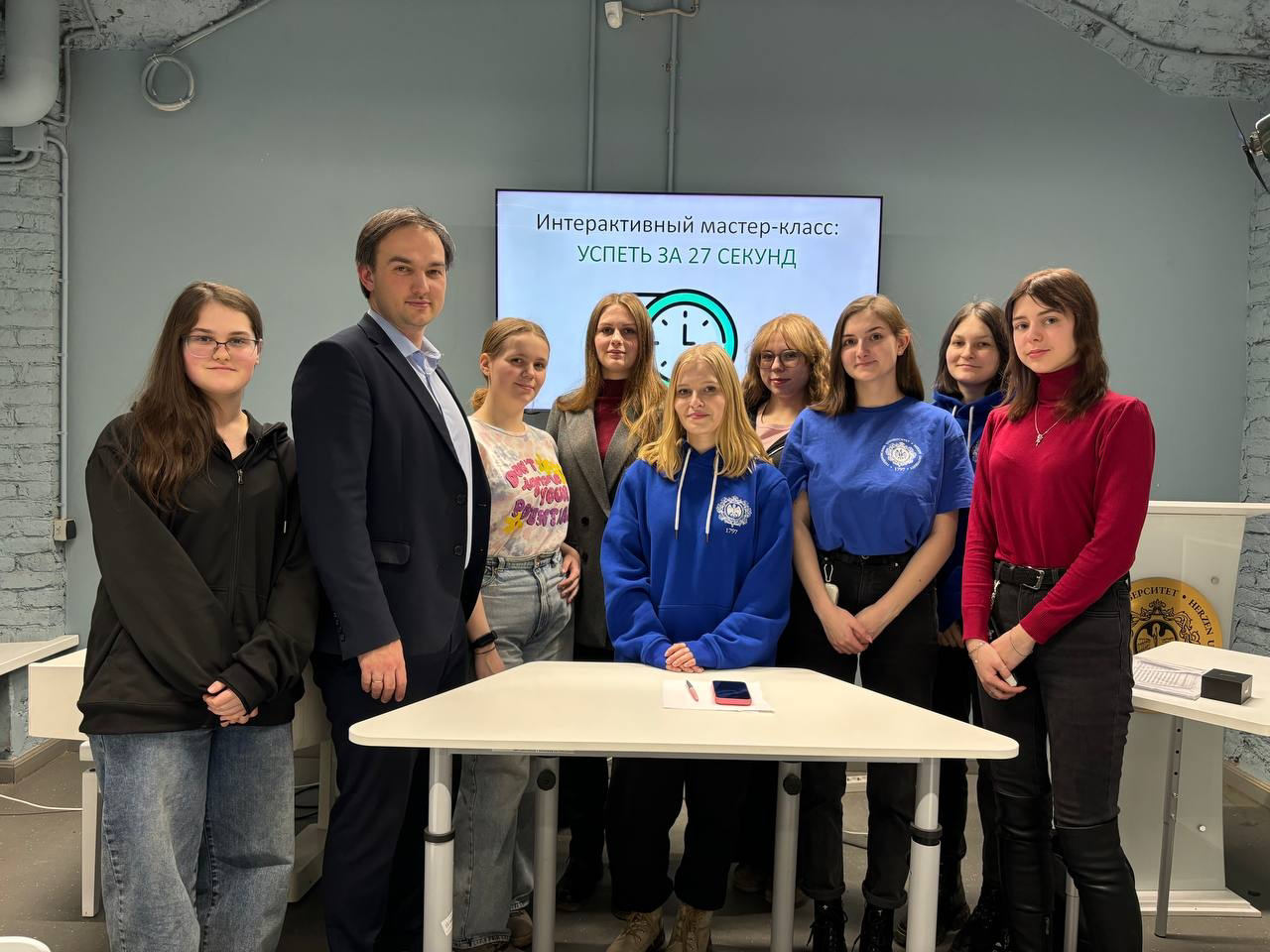 В Открытом кампусе Герцена прошёл мастер-класс «Успеть за 27 секунд»