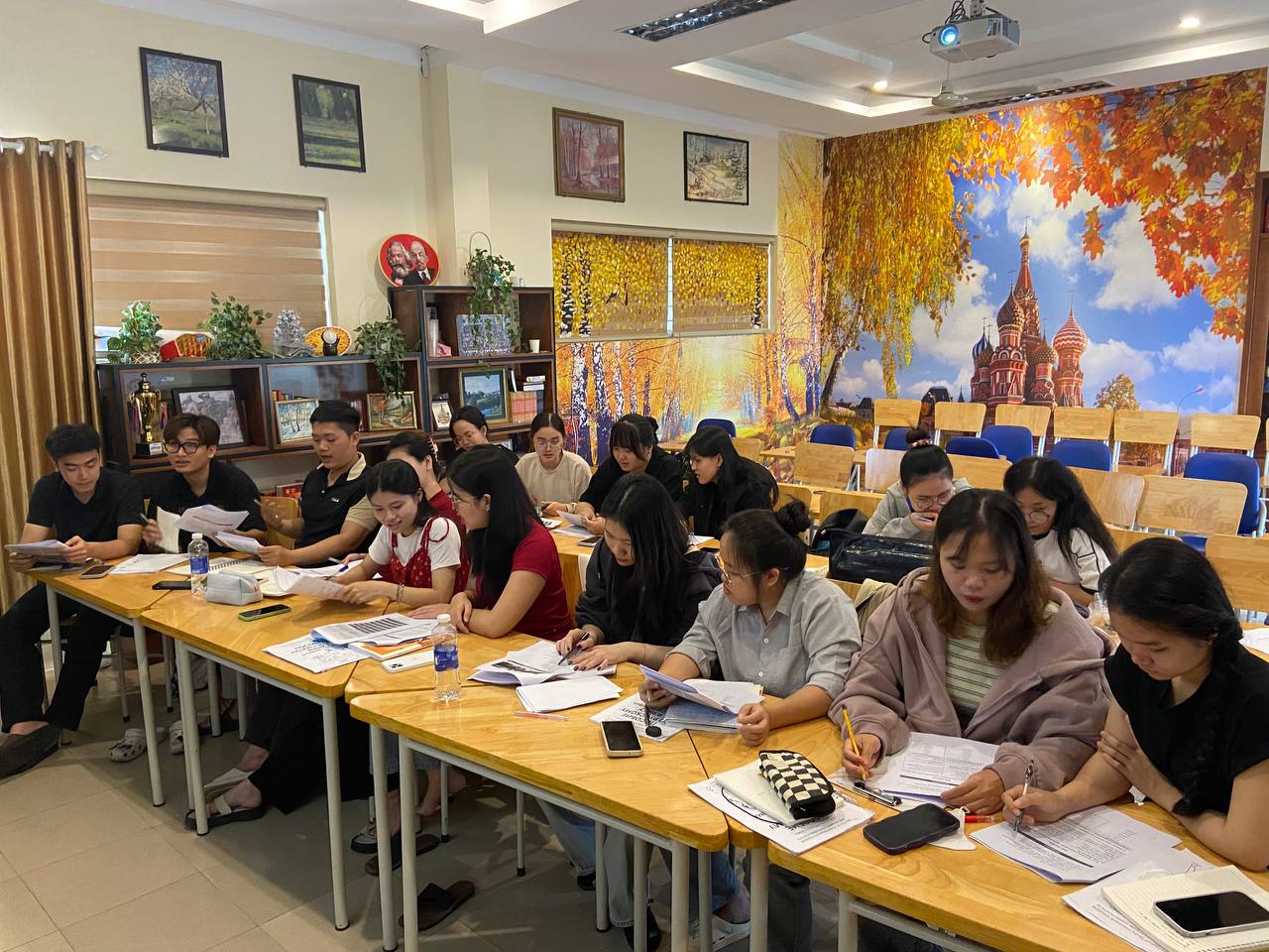 Герценовские преподаватели приступили к реализации образовательных программ для монгольских учителей и старшеклассников