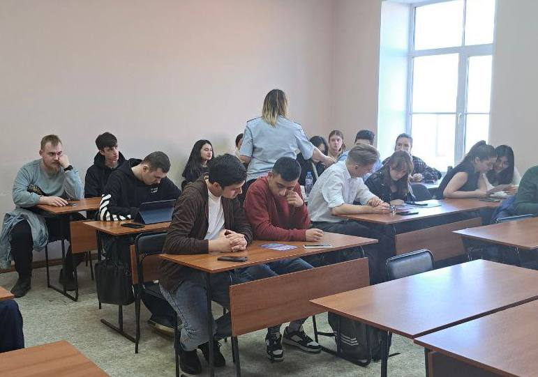 37ab3d0a-29fe-4790-8c83-2fd0b7674cf7.jpg