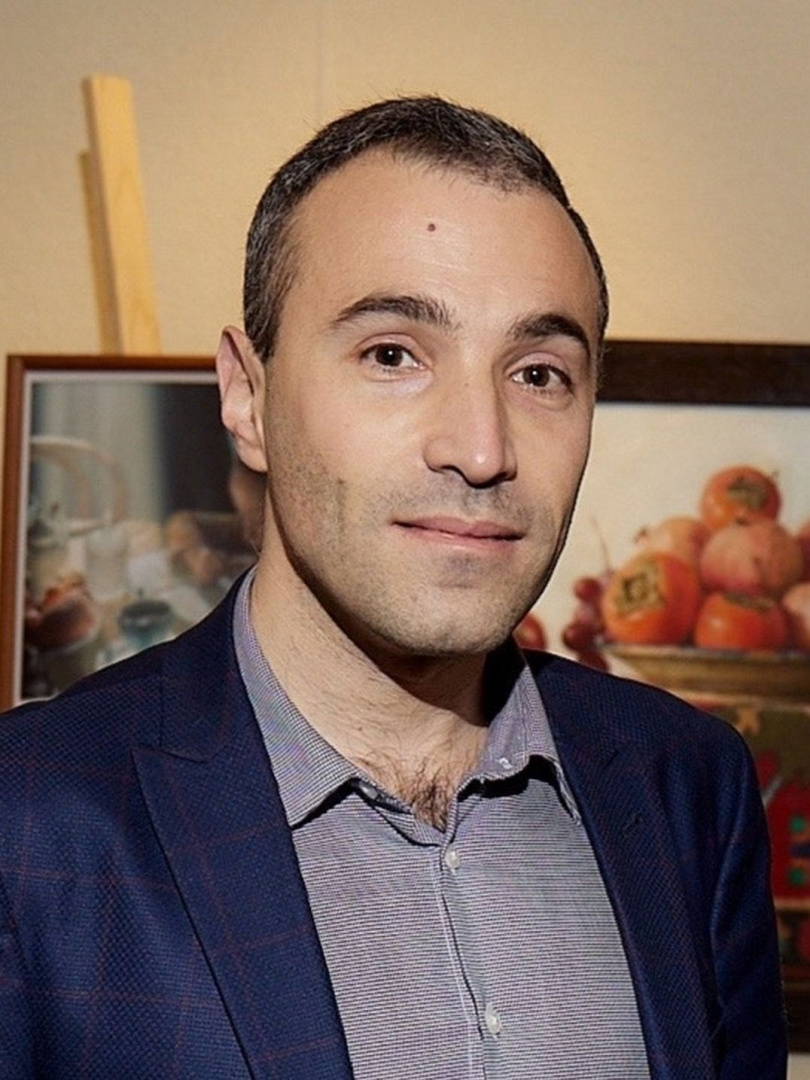 Адамский.jpg