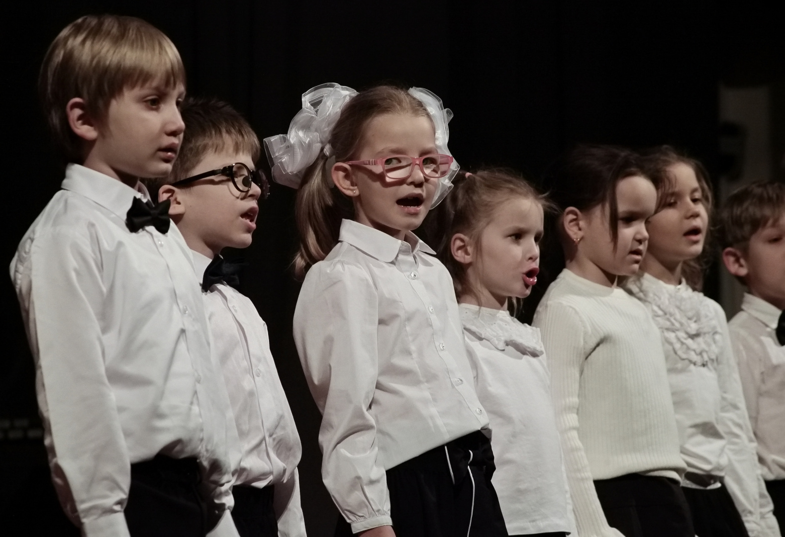 «Важная роль»: в Герценовском университете состоялся концерт ко Дню матери