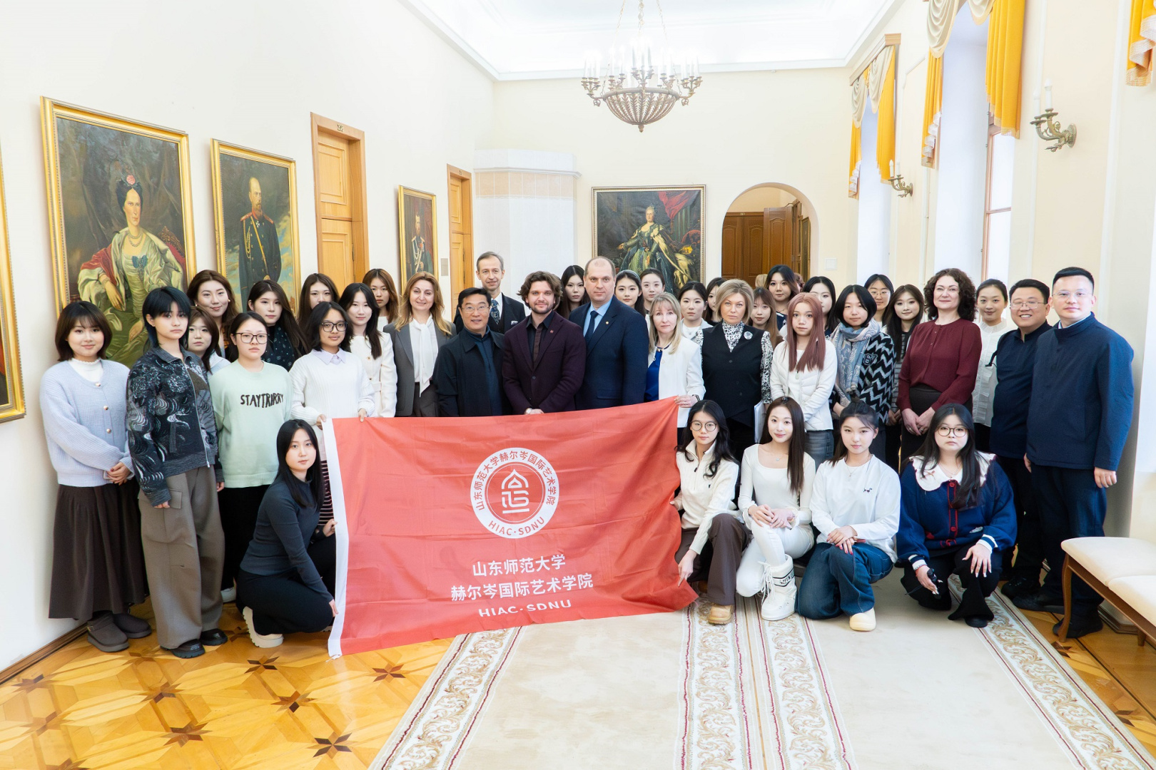 Почти 30 студентов из Китая стали участниками зимней школы искусств в РГПУ им. А. И. Герцена