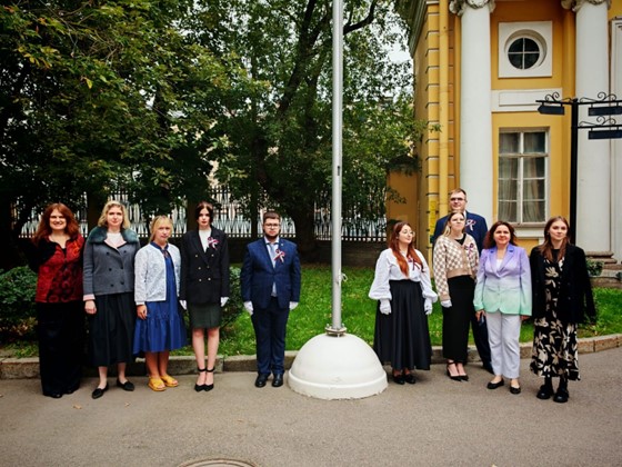 Юридический факультет принял участие в торжественной церемонии поднятия флага