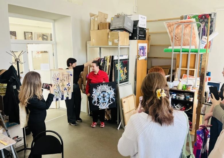 Профориентационная экскурсия для учащихся СПб ГБУ ДО «СПб ДХШ №17» 