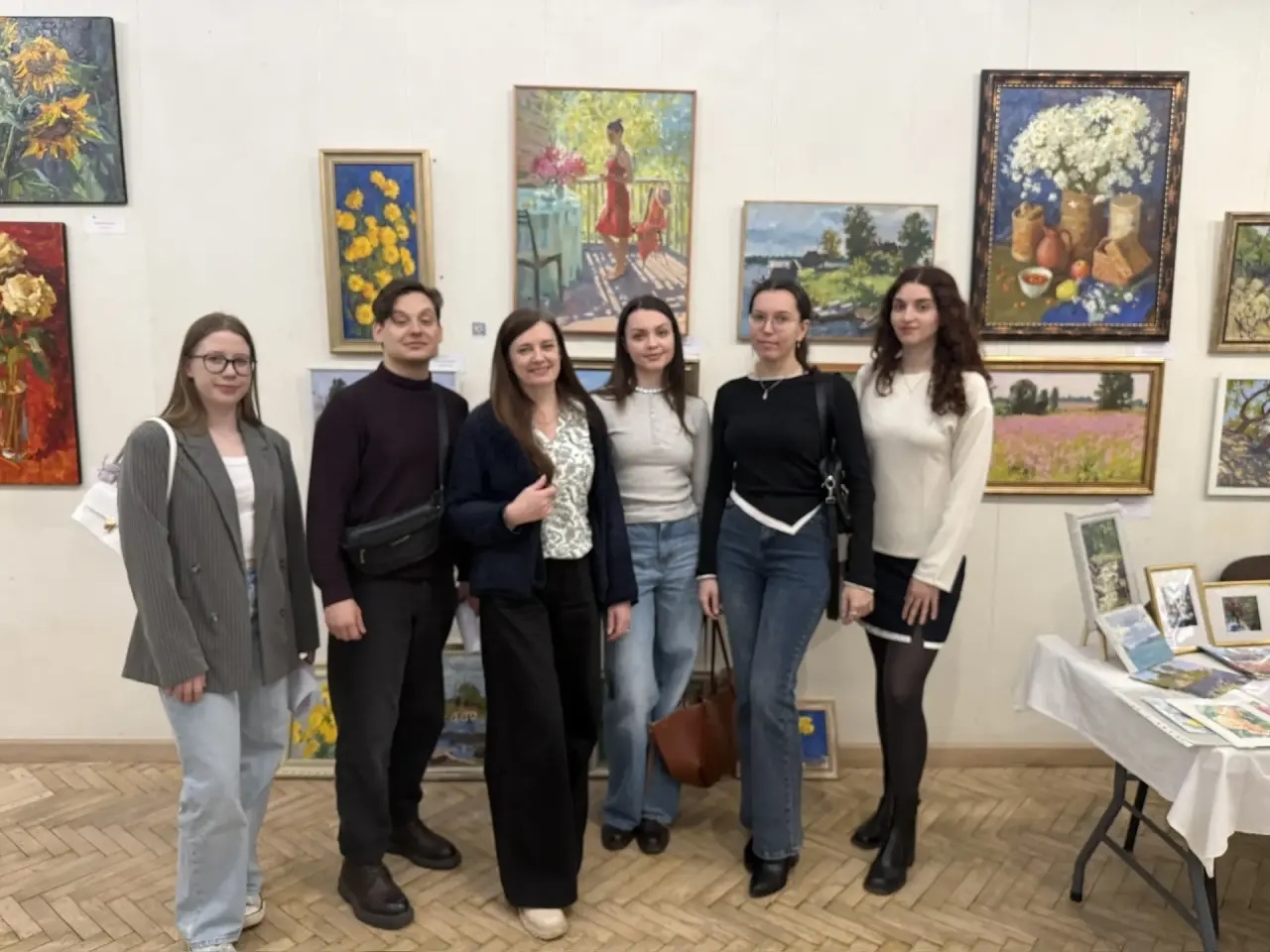 Студенты Института художественного образования на актуальных выставках в Союзе художников Санкт-Петербурга.