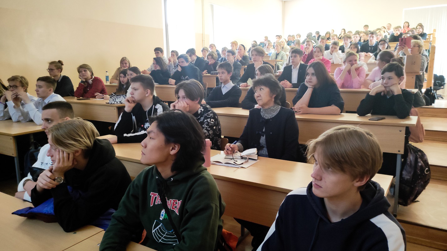 sdnt-open-lecture-losev-023.jpg
