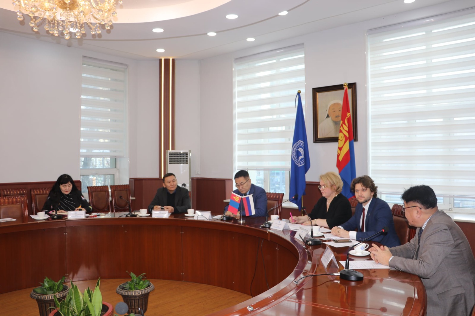 WhatsApp Image 2025-12-17 at 10.06.17 (3).jpg