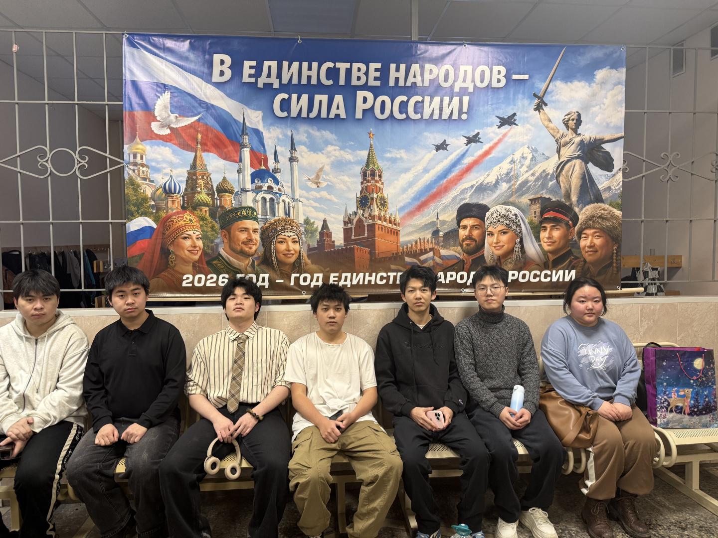 #Весенние праздники