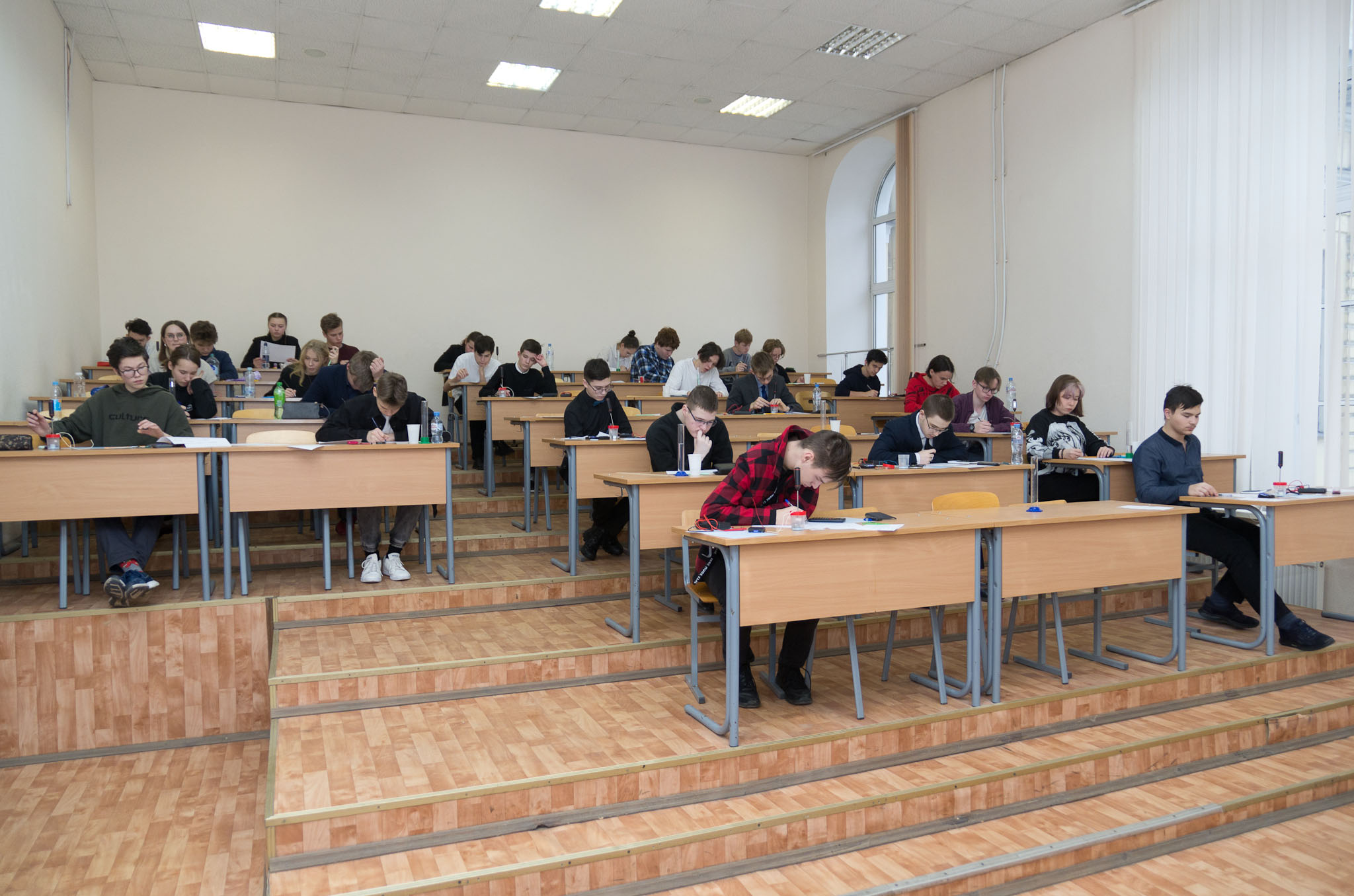 olymp-phys-2023-sm-045.jpg