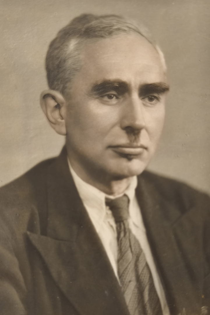 В.Н. Бернадский портрет.jpg